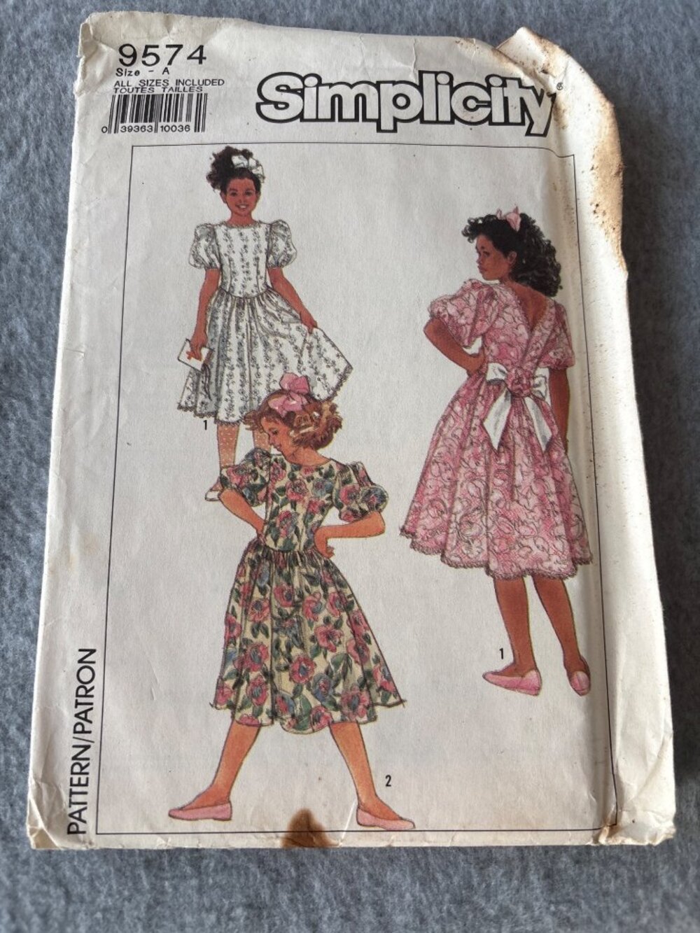 Simplicity 9574 Girls Dress Sewing Pattern Size 7 8 10 12 14 Uncut